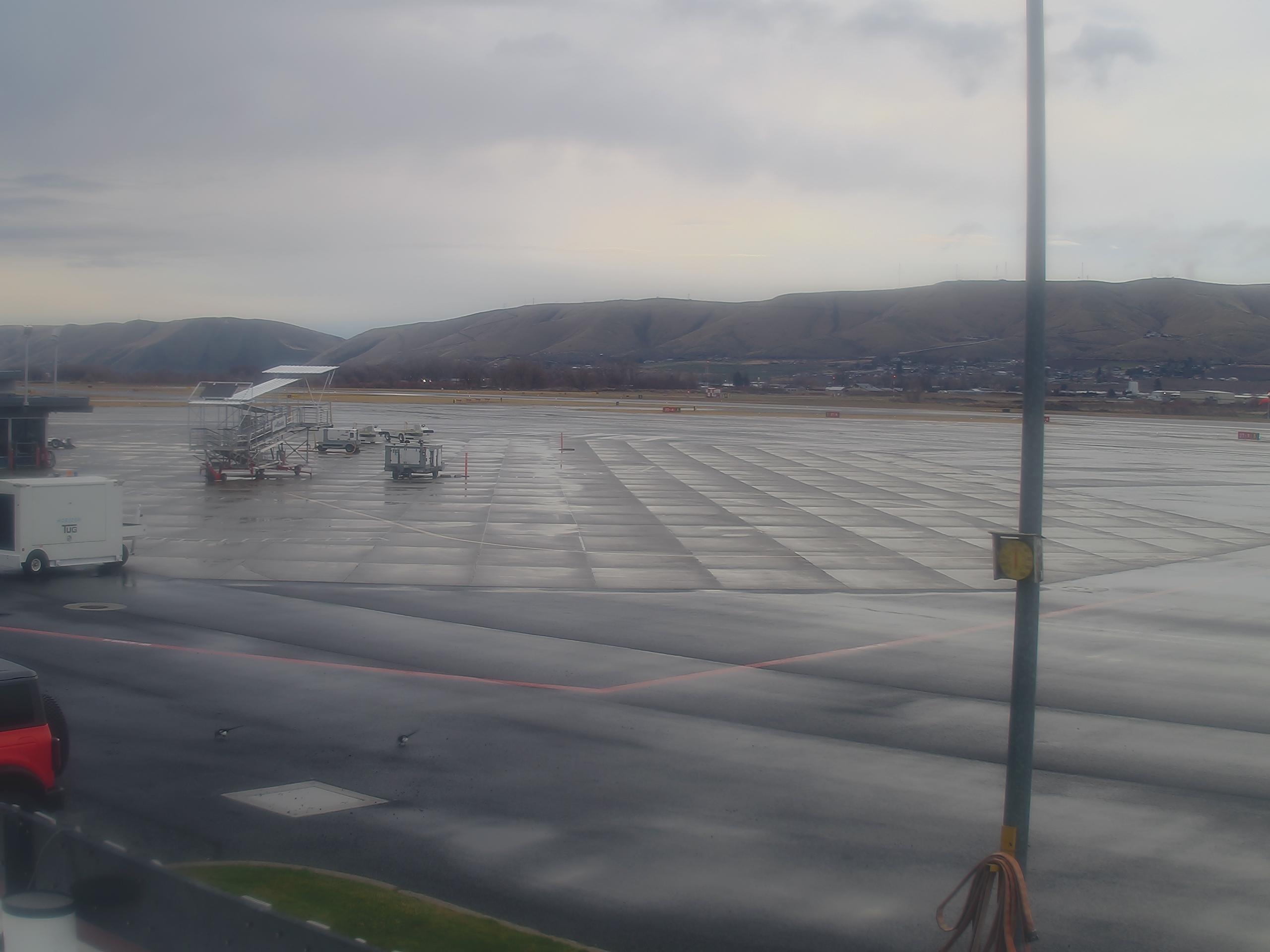 Yakima Air Terminal/McAllister Field