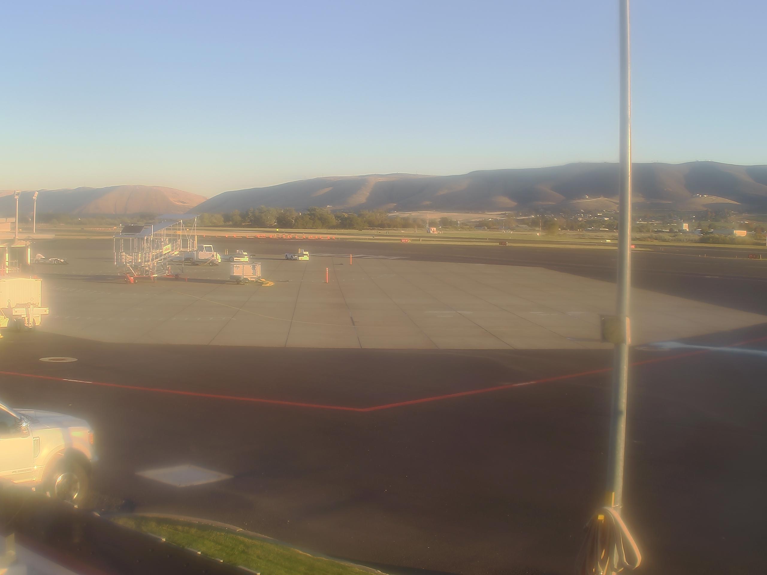 Yakima Air Terminal/McAllister Field